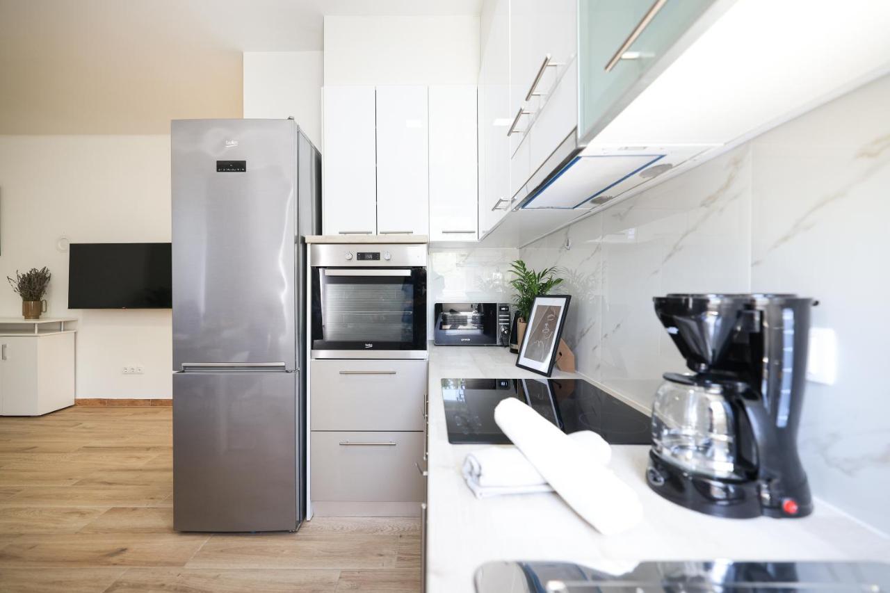 Mathilda'S Apartment Zadar Ngoại thất bức ảnh