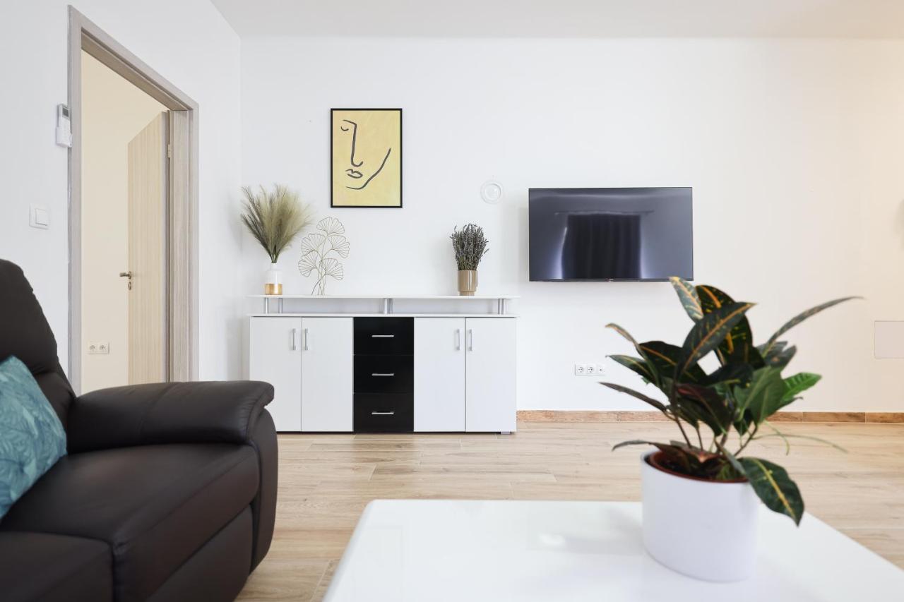 Mathilda'S Apartment Zadar Ngoại thất bức ảnh